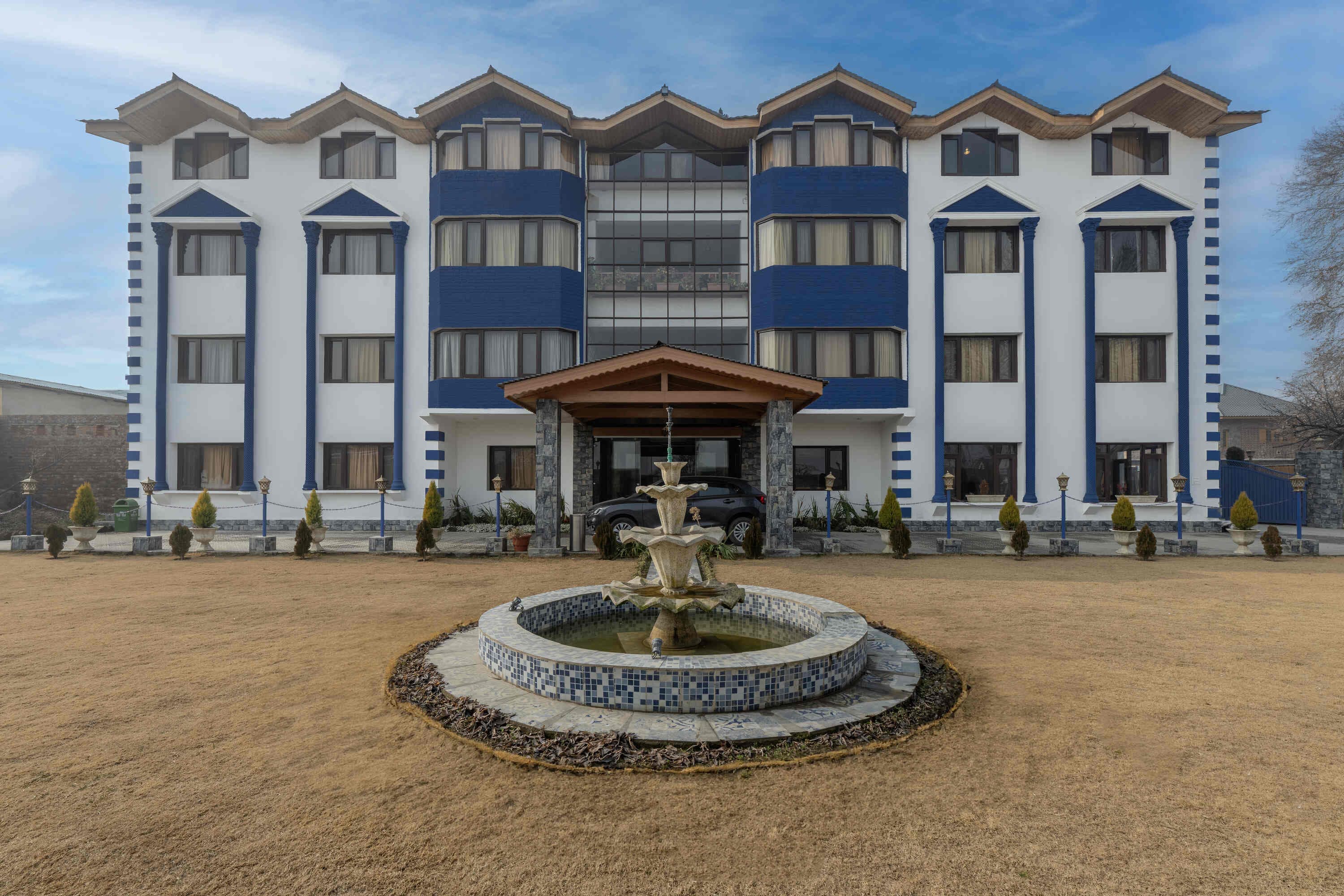 Echor Kashmir Holidays Resort Srinagar