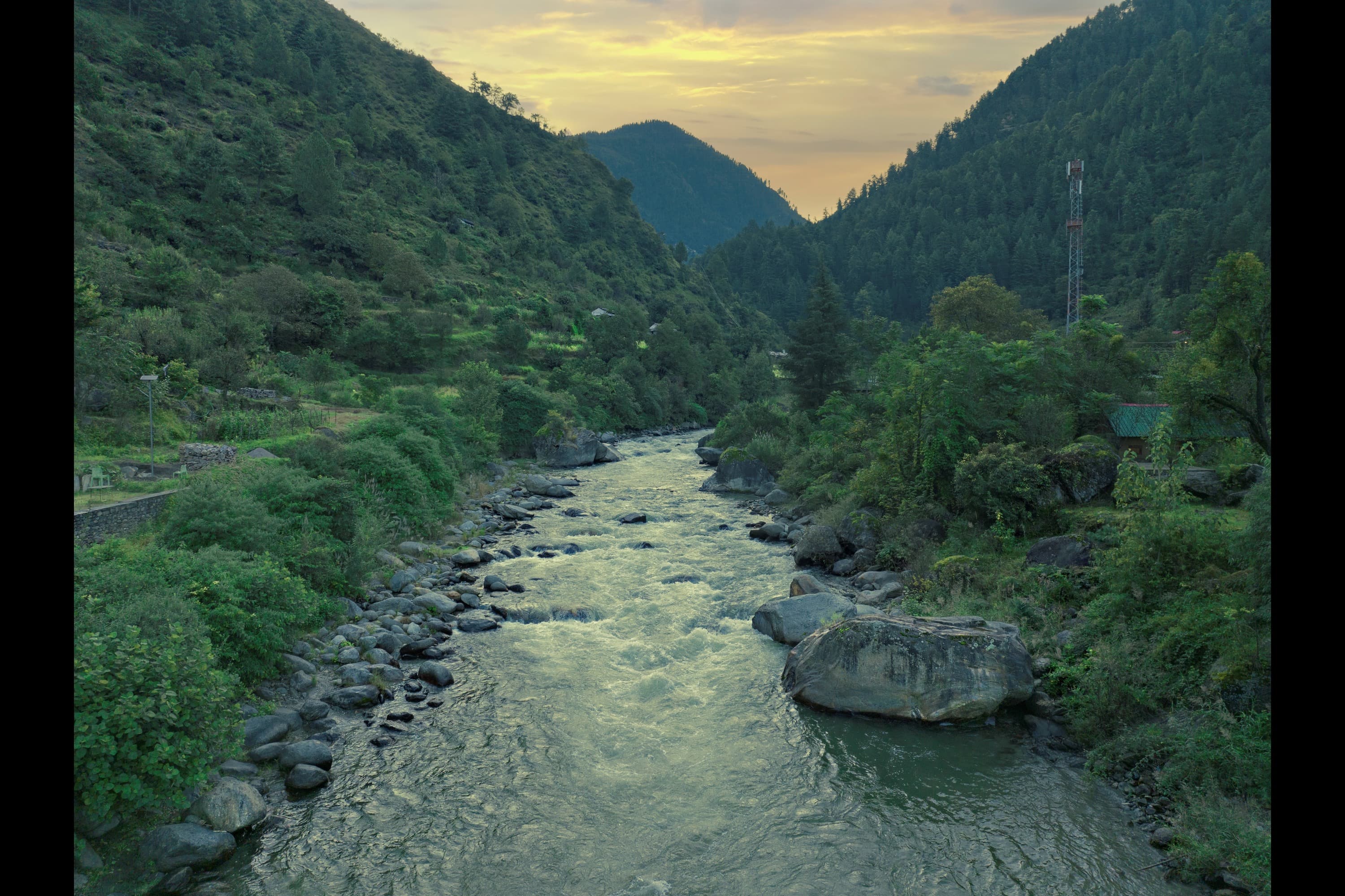 Tirthan Valley